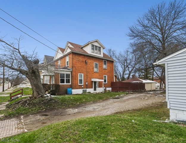 233 W Cambridge Street, Alliance, OH 44601