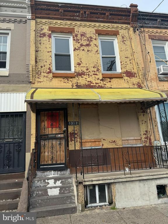 1332 W CAMBRIA ST, Philadelphia, PA 19132