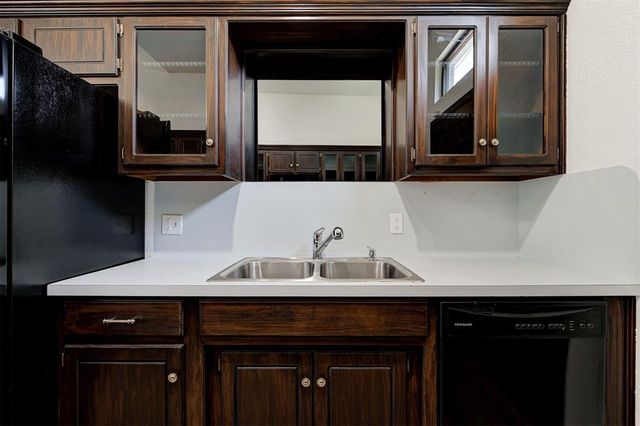 10604 Willow Ridge Drive, Oklahoma City, OK 73130