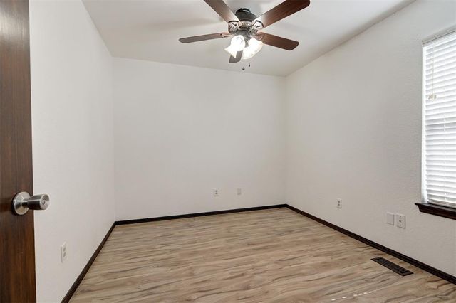 10604 Willow Ridge Drive, Oklahoma City, OK 73130