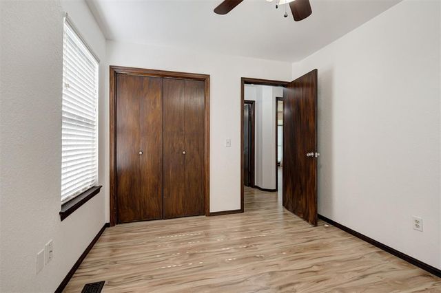 10604 Willow Ridge Drive, Oklahoma City, OK 73130