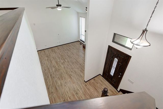 10604 Willow Ridge Drive, Oklahoma City, OK 73130