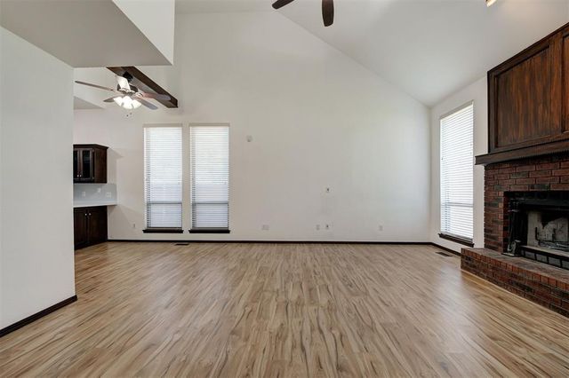 10604 Willow Ridge Drive, Oklahoma City, OK 73130