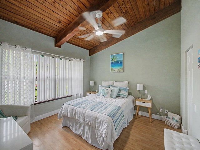 5145 Sesame Street, Palm Beach Gardens, FL 33418