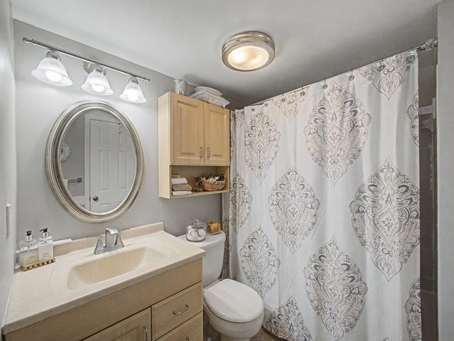 5145 Sesame Street, Palm Beach Gardens, FL 33418