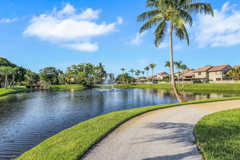 Image 7 of property listing at 5145 Sesame Street, Palm Beach Gardens, FL 33418