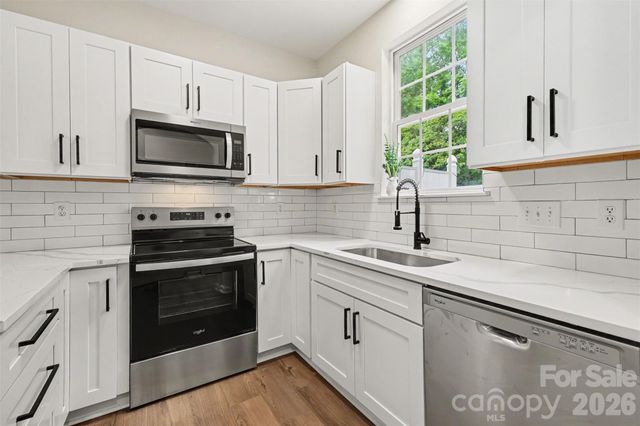 7548 Silver Arrow Drive, Charlotte, NC 28273