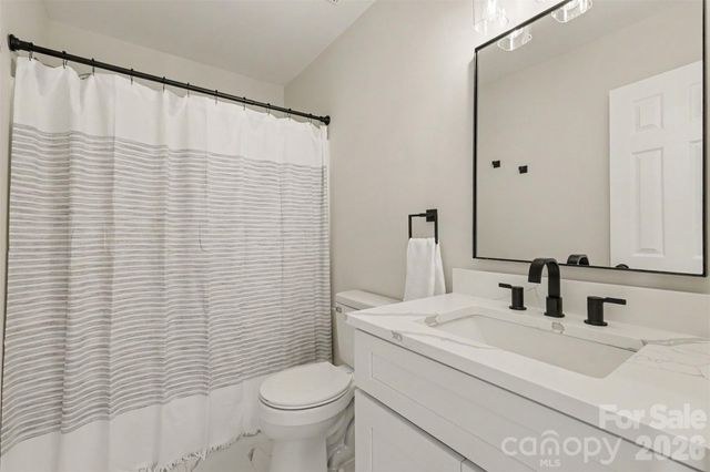 7548 Silver Arrow Drive, Charlotte, NC 28273