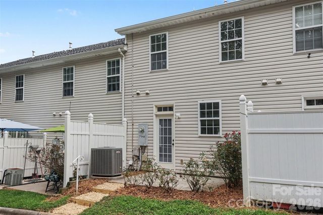 7548 Silver Arrow Drive, Charlotte, NC 28273