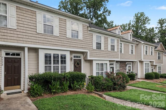 7548 Silver Arrow Drive, Charlotte, NC 28273