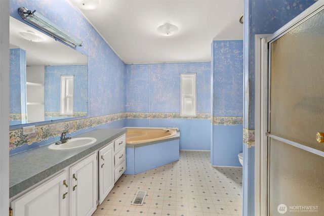 104 Sun Valley Drive, Adna, WA 98532