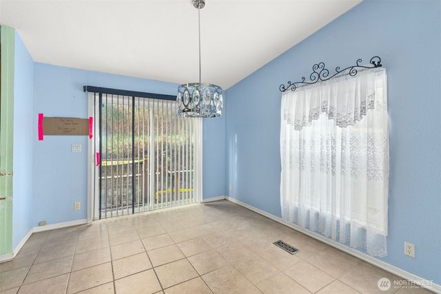 104 Sun Valley Drive, Adna, WA 98532