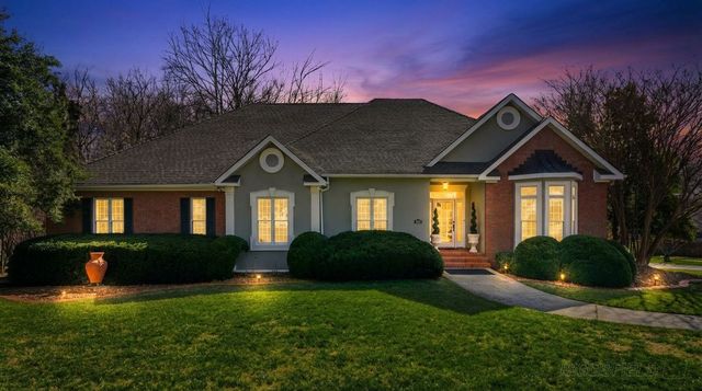 1902 Palmer Dr, Springfield, TN 37172