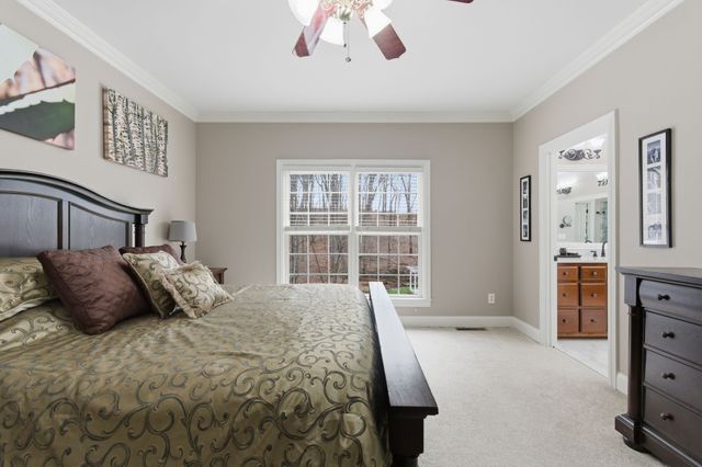 1902 Palmer Dr, Springfield, TN 37172