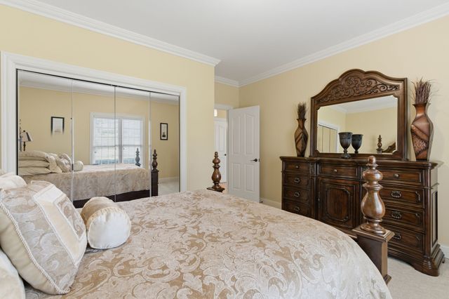 1902 Palmer Dr, Springfield, TN 37172