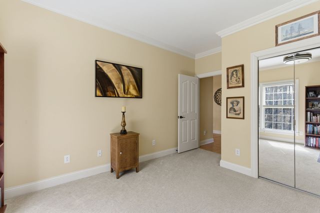 1902 Palmer Dr, Springfield, TN 37172