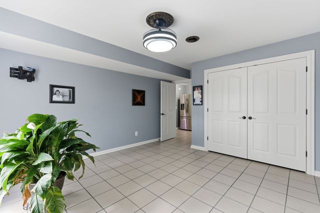 1902 Palmer Dr, Springfield, TN 37172