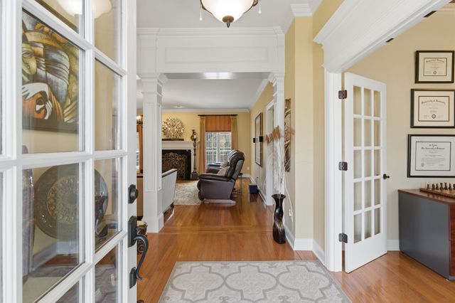 1902 Palmer Dr, Springfield, TN 37172