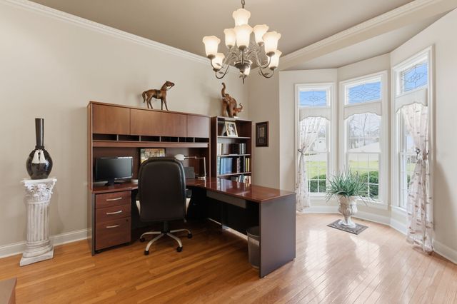 1902 Palmer Dr, Springfield, TN 37172