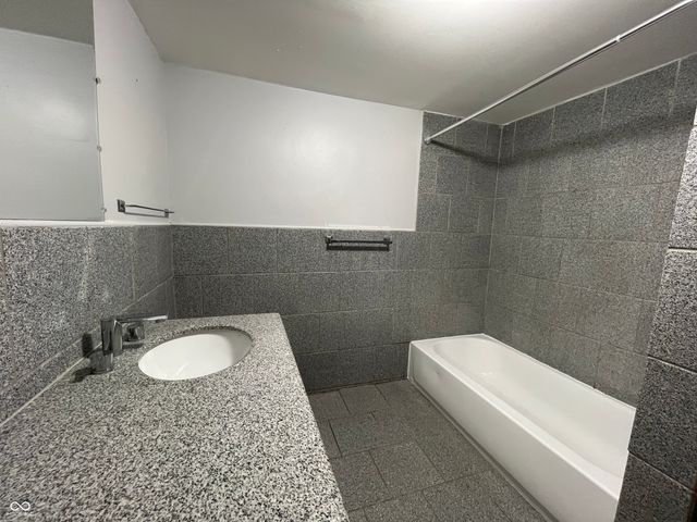 1327 E Minnesota Street, Indianapolis, IN 46203