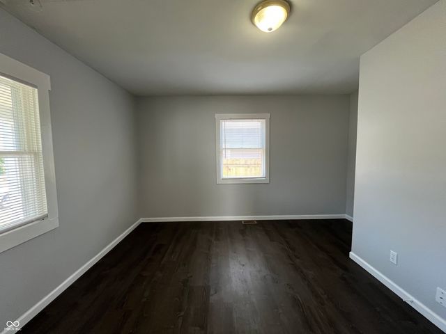 1327 E Minnesota Street, Indianapolis, IN 46203
