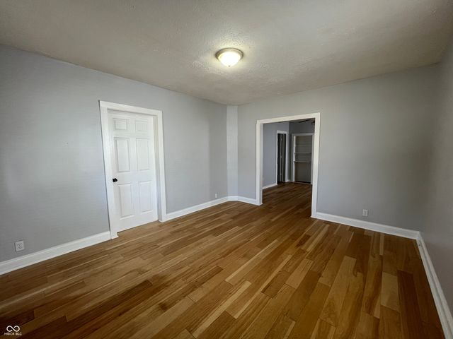 1327 E Minnesota Street, Indianapolis, IN 46203