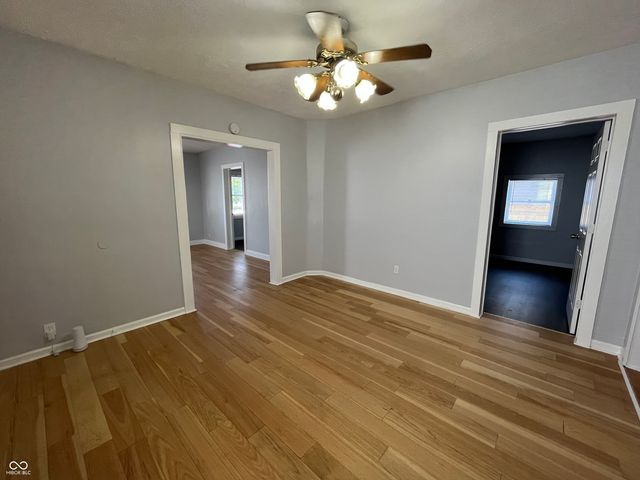 1327 E Minnesota Street, Indianapolis, IN 46203