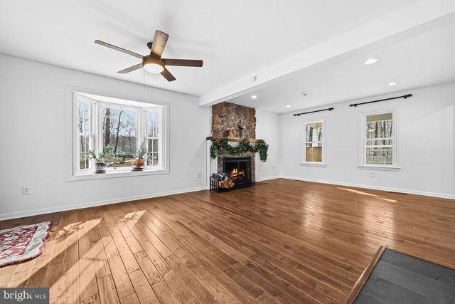 7194 HALL TAVERN CT, Manassas, VA 20112