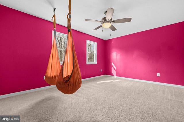 7194 HALL TAVERN CT, Manassas, VA 20112