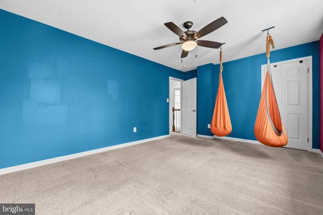 7194 HALL TAVERN CT, Manassas, VA 20112