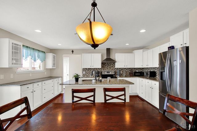 2140 Crossridge Drive, Batavia Twp, OH 45103