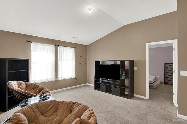 2140 Crossridge Drive, Batavia Twp, OH 45103