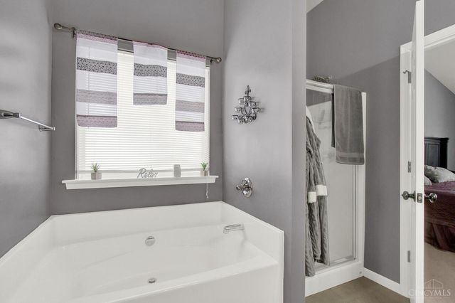 2140 Crossridge Drive, Batavia Twp, OH 45103