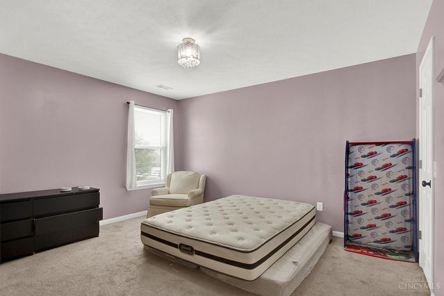 2140 Crossridge Drive, Batavia Twp, OH 45103