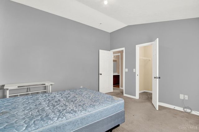 2140 Crossridge Drive, Batavia Twp, OH 45103