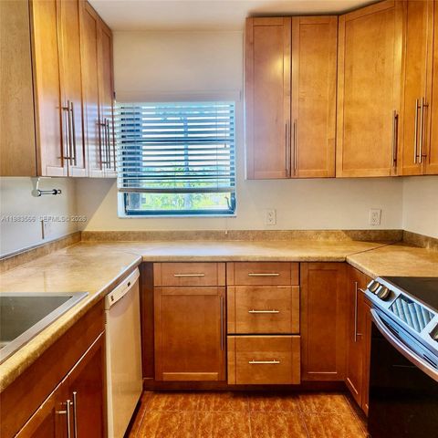 1617 Jefferson Ave PH1, Miami Beach, FL 33139