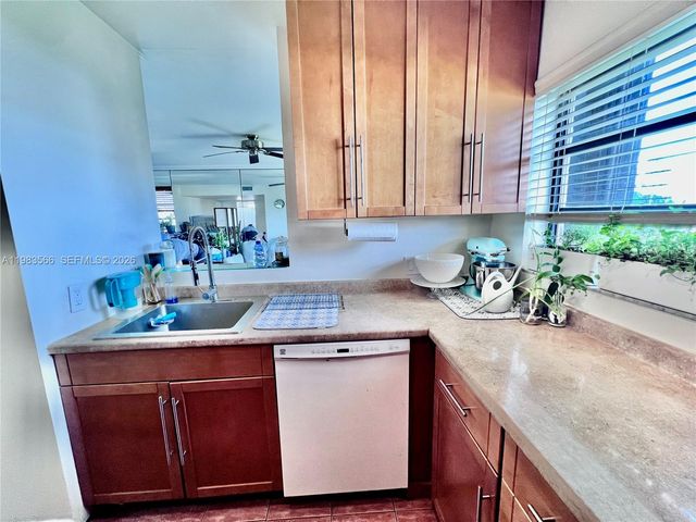 1617 Jefferson Ave PH1, Miami Beach, FL 33139