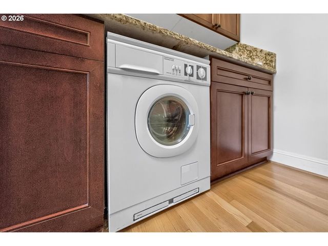 2533 Nw MARSHALL St 103, Portland, OR 97210