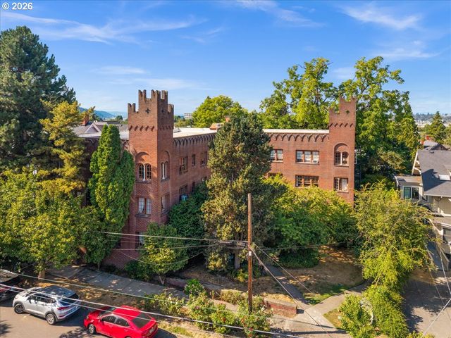 2533 Nw MARSHALL St 103, Portland, OR 97210
