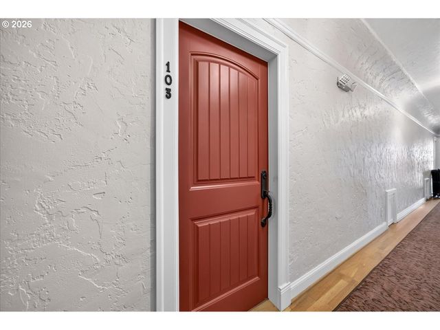 2533 Nw MARSHALL St 103, Portland, OR 97210