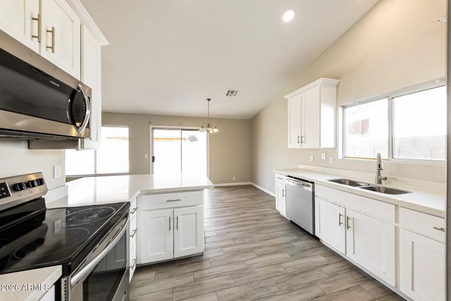 1706 W IRONWOOD Drive, Phoenix, AZ 85021
