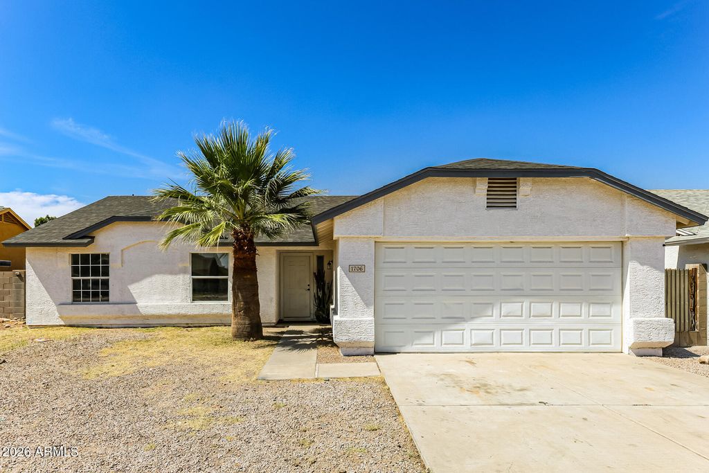 1706 W IRONWOOD Drive, Phoenix, AZ 85021