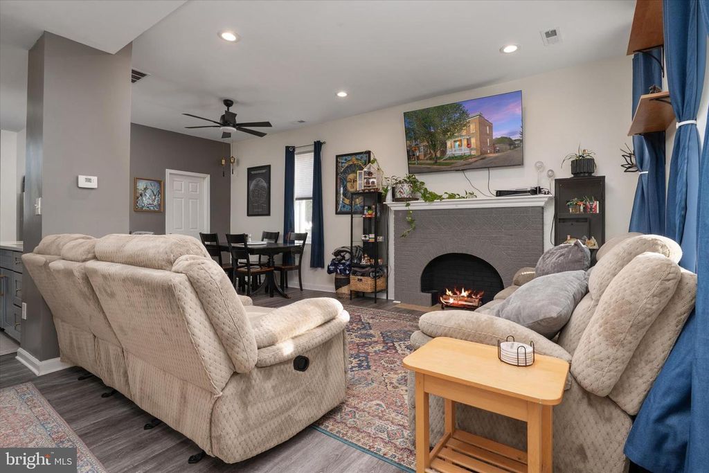 Image 6 of property listing at 3714 5TH ST, Baltimore, MD 21225