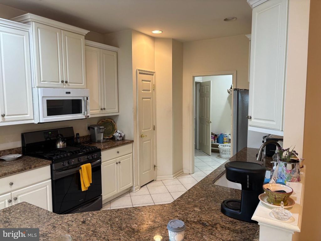 326 SHADY BROOK DR #195, Langhorne, PA 19047 — photo 5