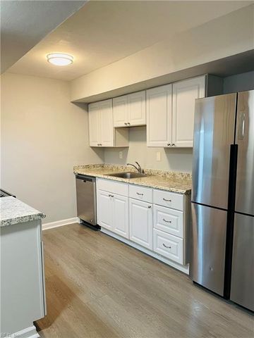 5612 Dodington CT, Virginia Beach, VA 23462