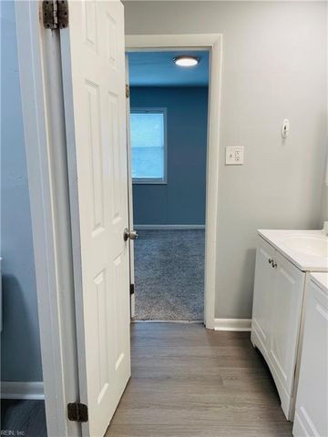 5612 Dodington CT, Virginia Beach, VA 23462