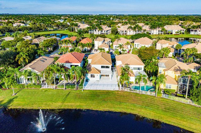 16795 Knightsbridge Lane, Delray Beach, FL 33484