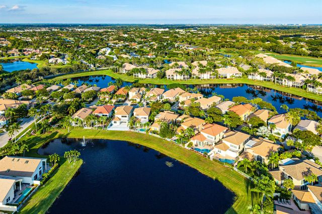 16795 Knightsbridge Lane, Delray Beach, FL 33484