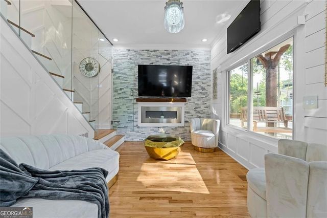 1060 Mcdaniel Street SW, Atlanta, GA 30310