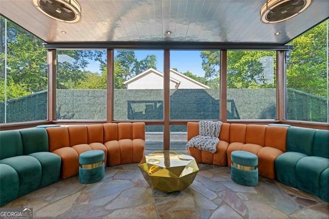 1060 Mcdaniel Street SW, Atlanta, GA 30310